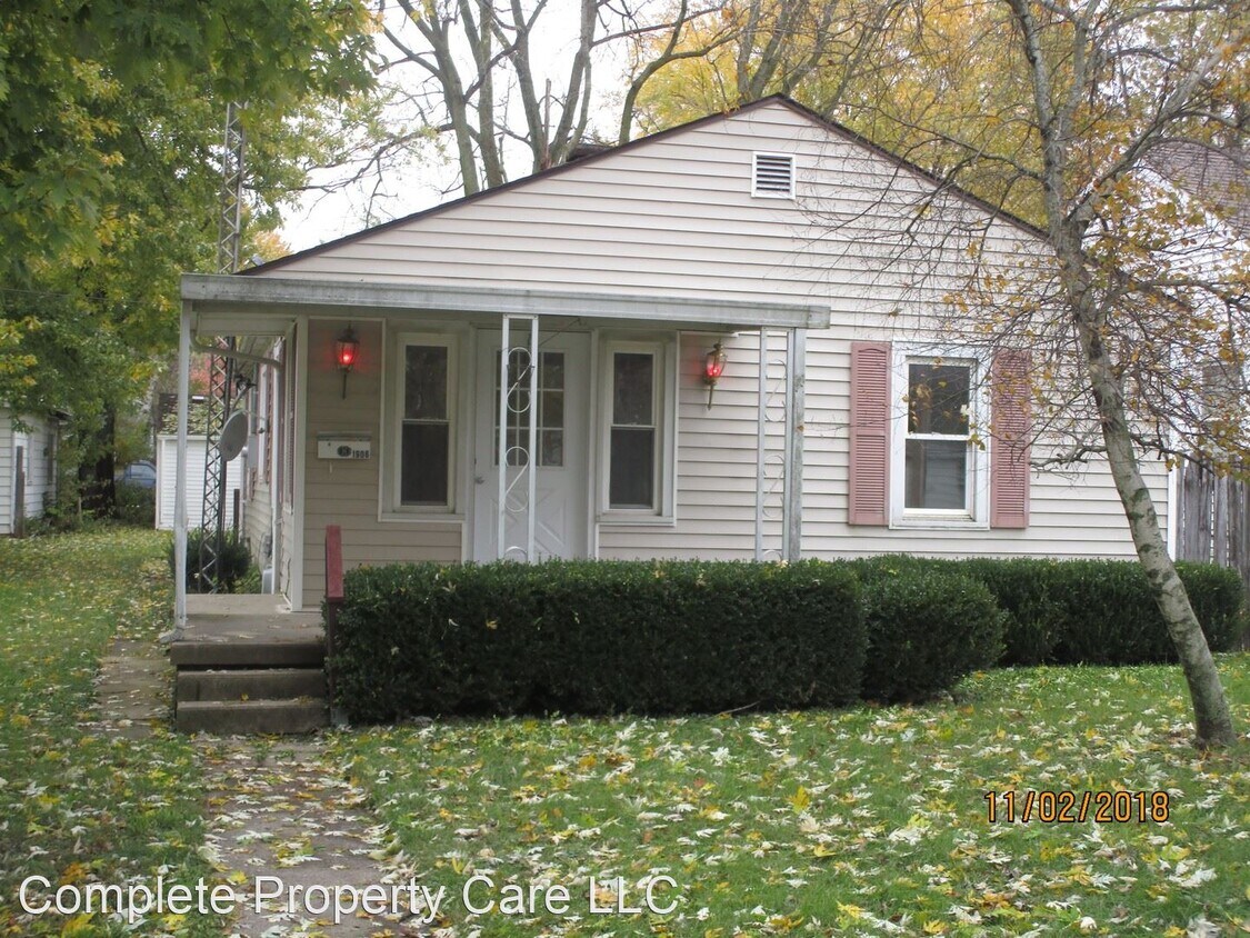 Primary Photo - 3 br, 1 bath House - 1906 S Rosemont Ave