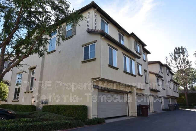 Building Photo - 33690 Willow Haven Ln