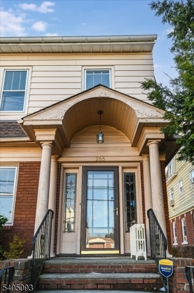 Foto del edificio - 265 McBride Ave