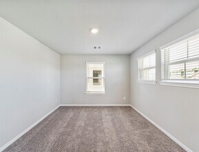 Building Photo - 21727 Reserve Ranch Trl