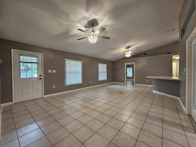 Building Photo - 931 Sunset Shores Dr