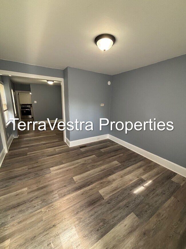 Building Photo - 3 Bed Single Family in Salem. Eligible for...
