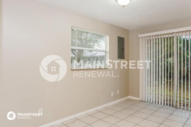 6576 4TH LN, VERO BEACH, FL 32968 - 4