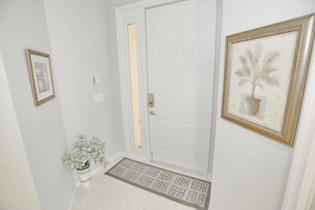 Foto del edificio - 7240 Cataluna Cir