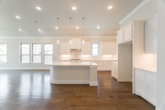 Foto del edificio - 49 Cassena Grove Pl