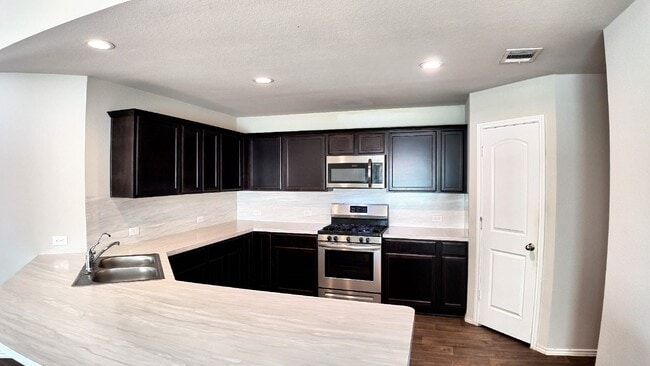 Building Photo - 15414 Rancho Plata Dr