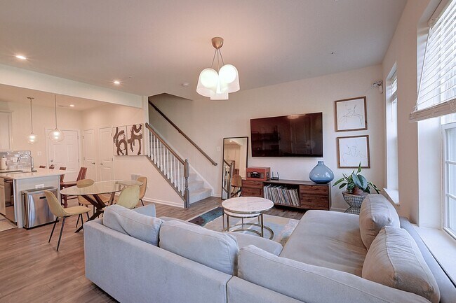 Foto del edificio - 2935 Duvall Ridge Rd