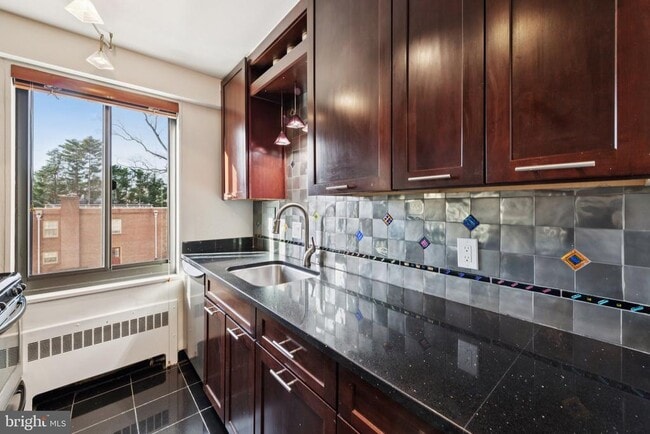 Building Photo - 5410 Connecticut Ave NW