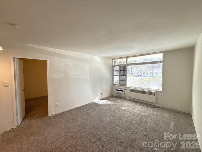 Foto del edificio - 2126 E 7th St