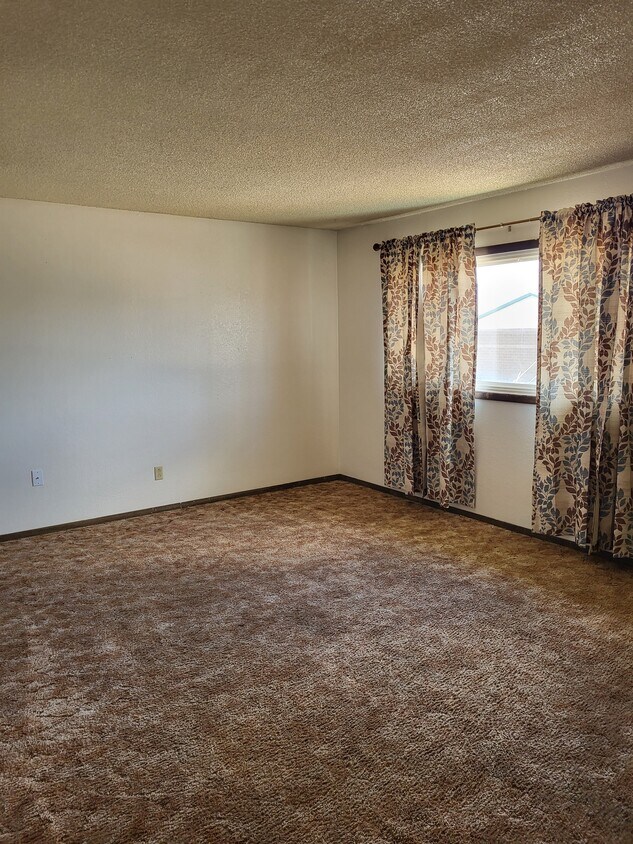 2065 N 9th St Unit 2, Laramie, WY 82072 Apartments in Laramie, WY