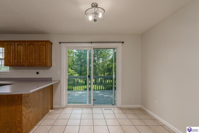 Building Photo - 119 Charlotte Cir