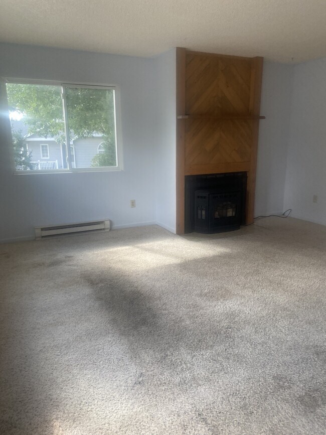 Foto del edificio - 4324 Coffman Ct