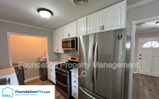 Building Photo - 4485 Dunn Ave
