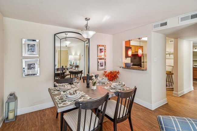 Building Photo - ReNew Kennedy Park