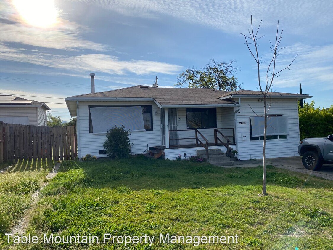 3 br, 1 bath House 2031 Campbell Ave House Rental in Oroville, CA