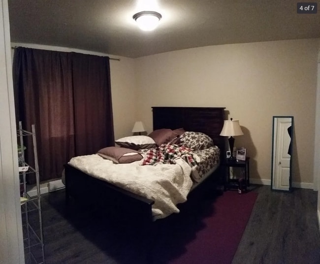 Bedroom - 470 Topaz Rd