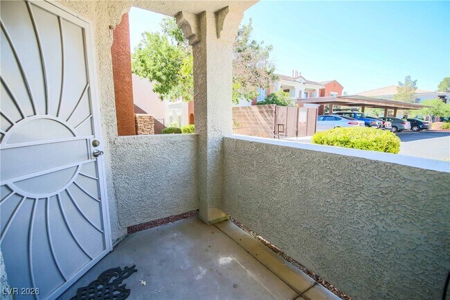 Foto del edificio - 9303 Gilcrease Ave