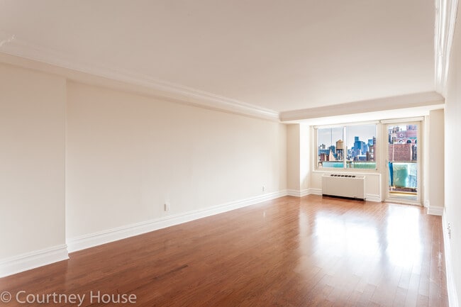 Foto del interior - Courtney House