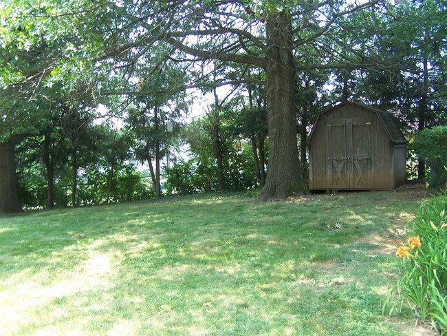 Foto del edificio - 1263 Bordeaux Dr