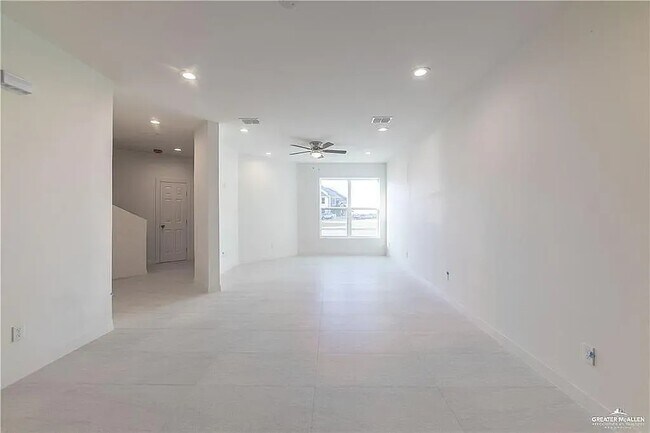 Foto del edificio - 6636 N 4th St