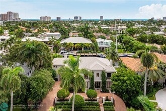 Building Photo - 620 Coral Way