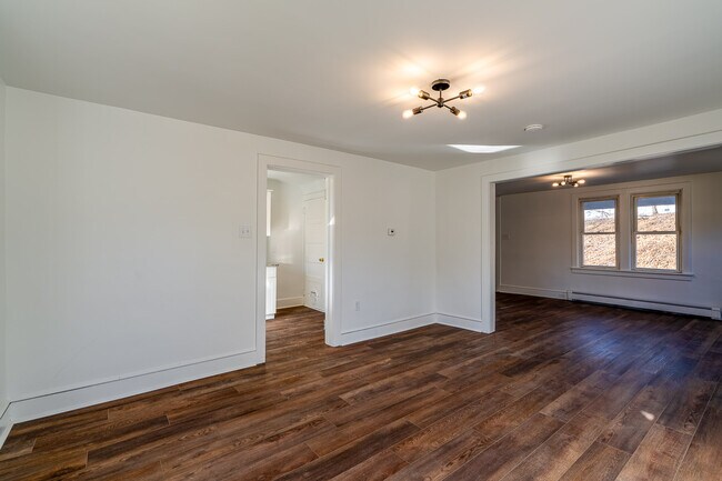 Foto del edificio - 1096 W Penn Grant Rd