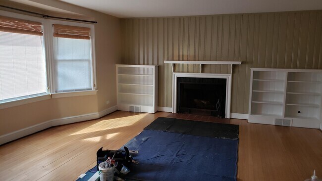 Building Photo - 1625 Rugby Ave