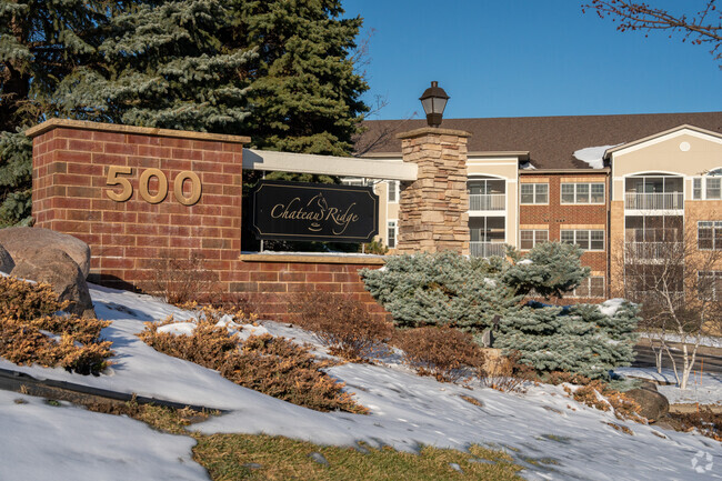 Building Photo - Chateau Ridge Condominiums