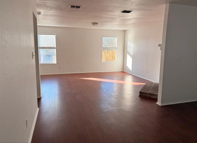 Foto del edificio - 901 Mill Branch Dr