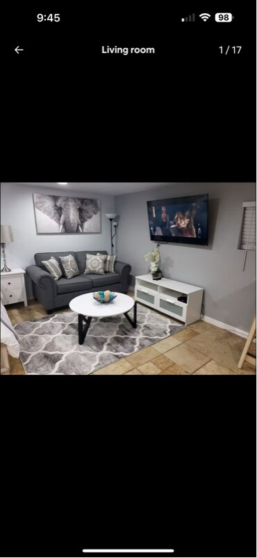 Building Photo - 13 brandonwood