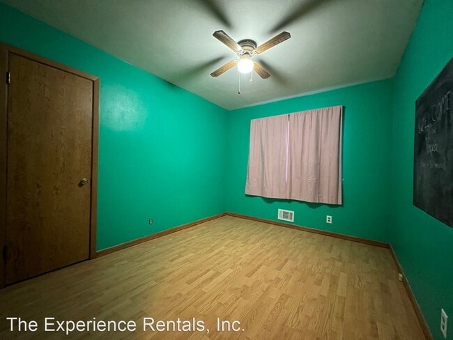 Building Photo - 4 br, 2 bath House - 1508 E 34th St