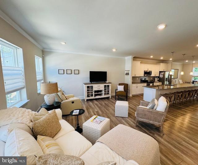 Foto del edificio - 12435 Sea Oaks Ln