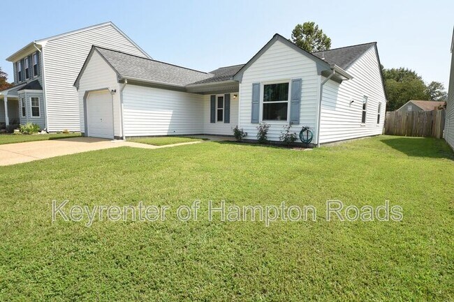 Building Photo - 825 Maitland Dr