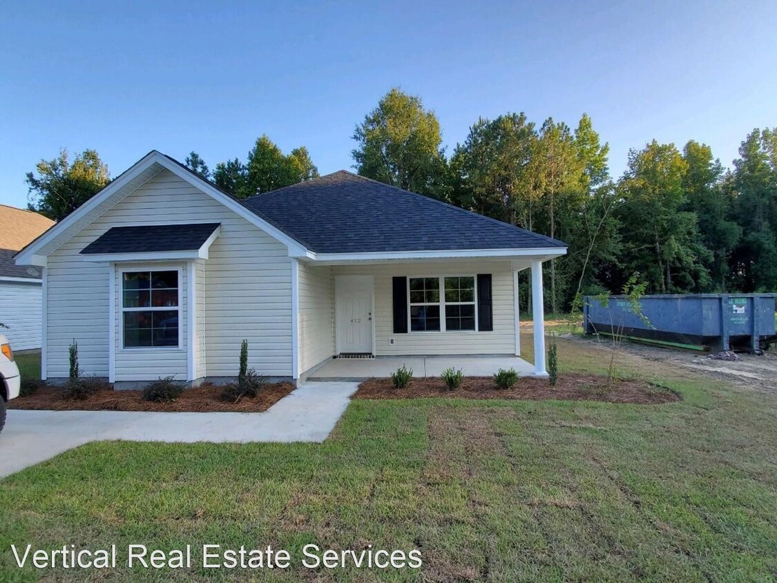 Primary Photo - 3 br, 2 bath House - 412 Katherines Ct