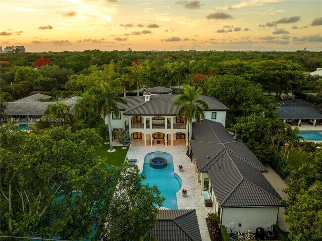 Foto del edificio - 6080 SW 104th St