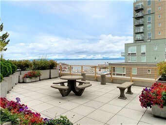 Building Photo - Beautiful 1BR/1BA Condo - Seattle