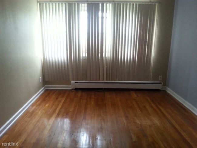 Building Photo - 6523 170th St