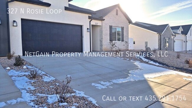 Building Photo - 327 N Rosie Lp