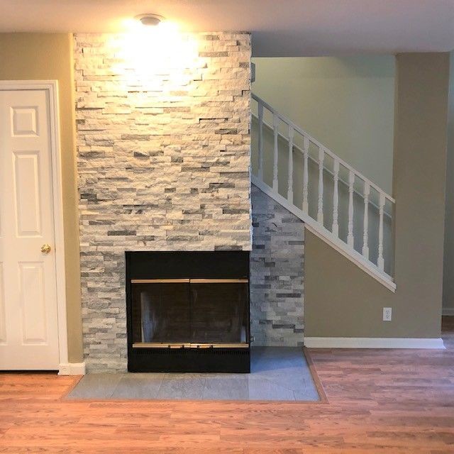 Building Photo - Updated Casa del Sol Townhome