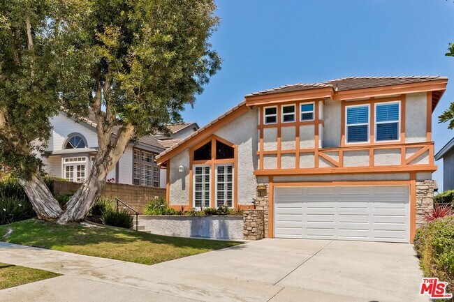 Foto del edificio - 7557 W 82nd St