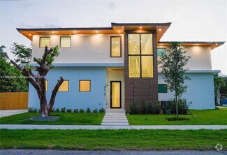 Building Photo - 8410 SW 65th Ave