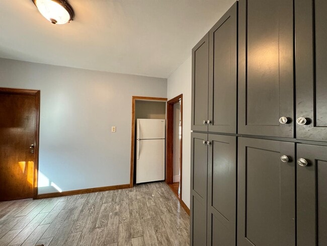 Building Photo - 241 Highland Ave