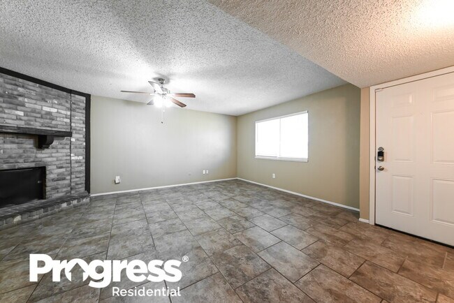 Foto del edificio - 1522 Sunset Ln
