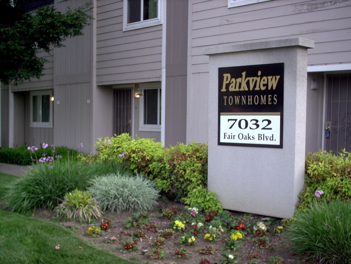 Primary Photo - Parkview Townhomes across from Carmichael ...