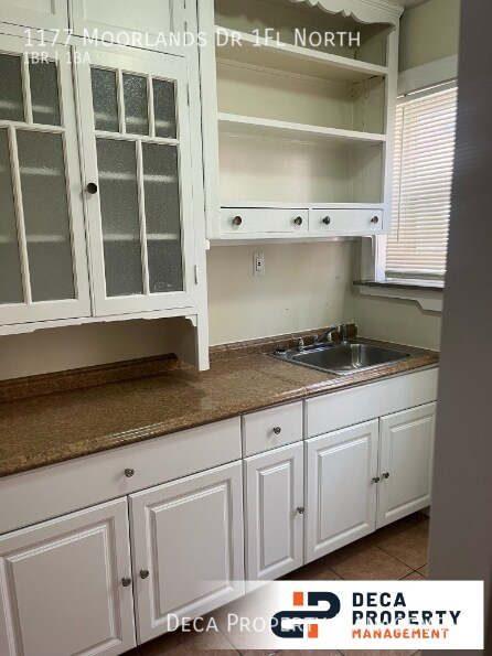 Foto del edificio - 1177 Moorlands Dr