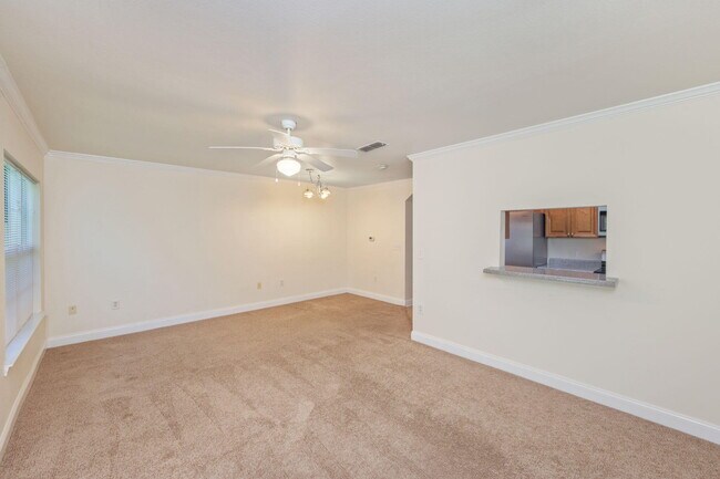 Building Photo - 535 Wingspan Way