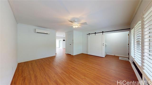 Building Photo - 98-1731-1731 Kaahumanu St