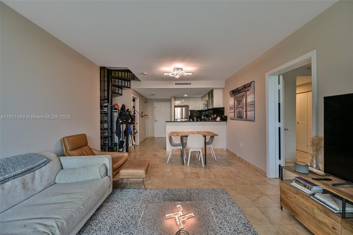 Foto principal - 3339 Virginia St
