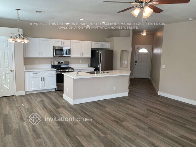 Building Photo - 7637 Adornment Ct