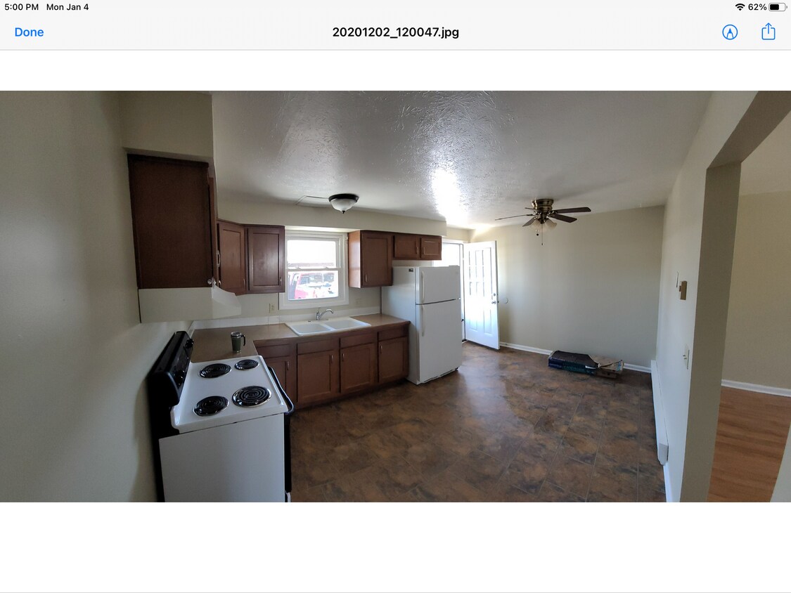 1276 N Chapel St, Louisville, OH 44641 Townhome Rentals in Louisville